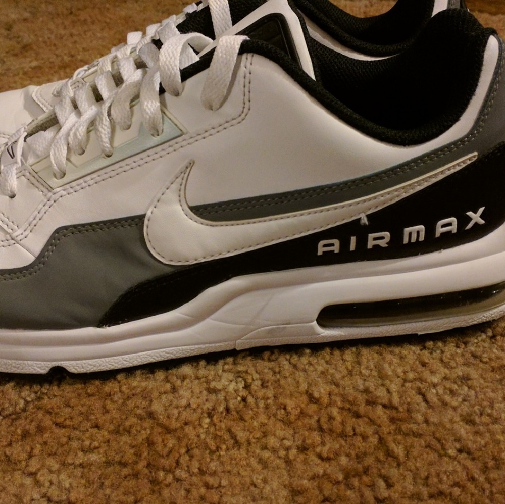 Nike Air Max Shoes
